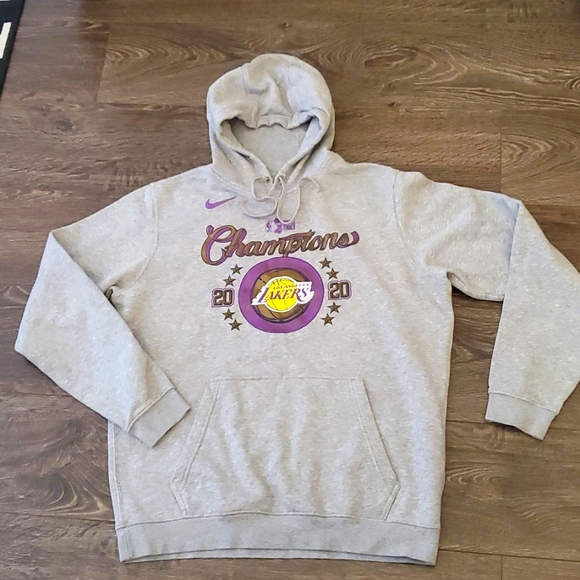 ๐๐ Los Angeles Lakers Nike 2020 NBA Finals Champions Locker Room Hoodie Men's - Picture 1 of 12